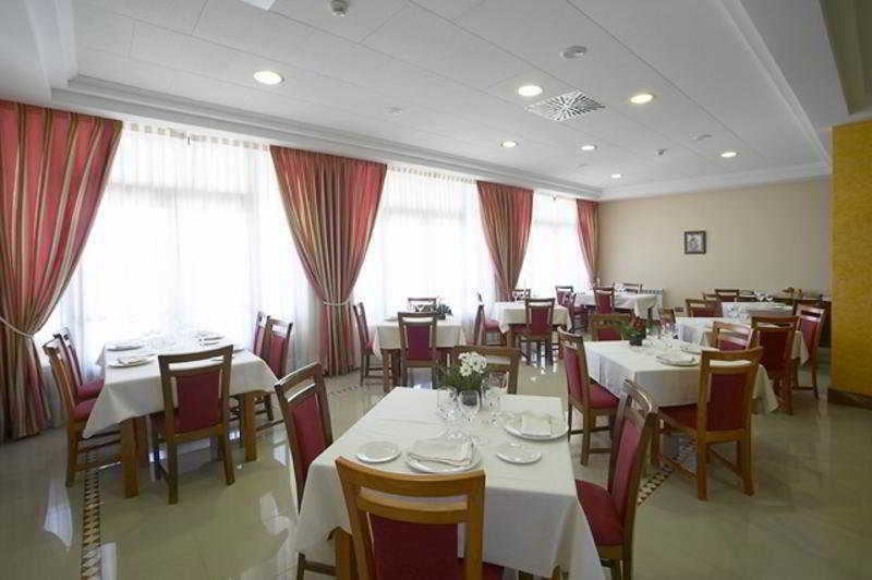 Hotel Cristina Norena Ngoại thất bức ảnh